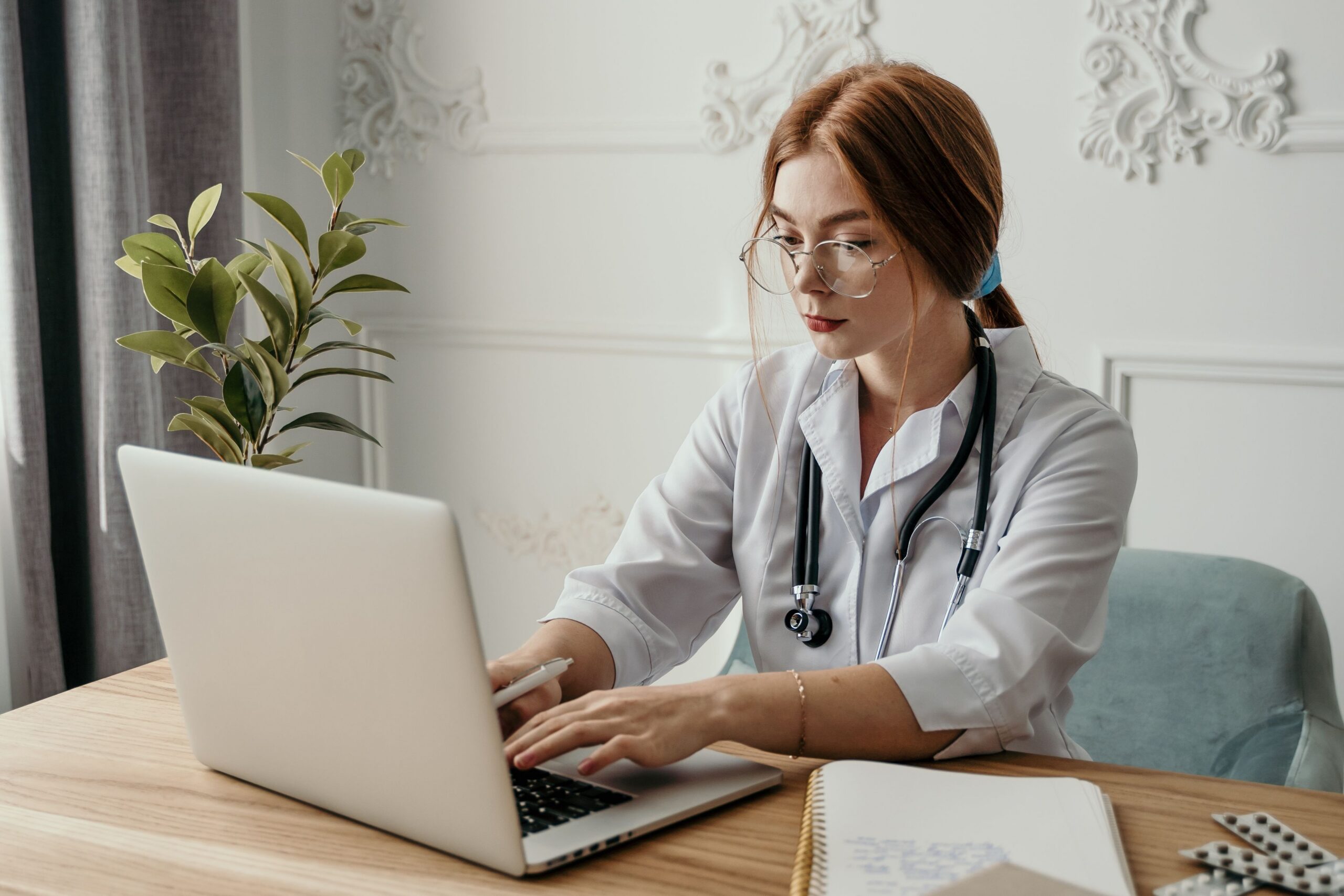AI Medical Scribes Are Entering Exam Rooms. What Patients Should Know