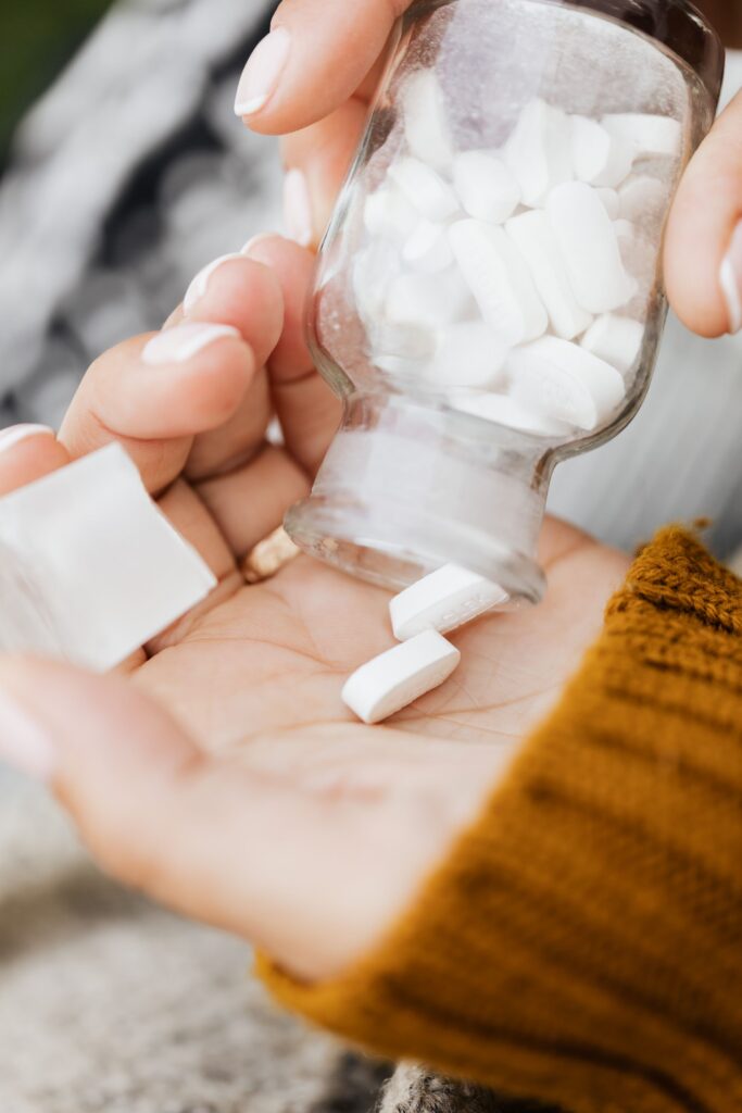 Can You Take Ibuprofen and Acetaminophen Together? Safety Comes First