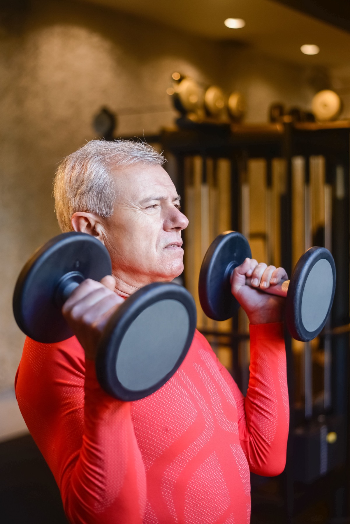 Senolytic Supplements Are a Longevity Trend. What Human Evidence Can Show